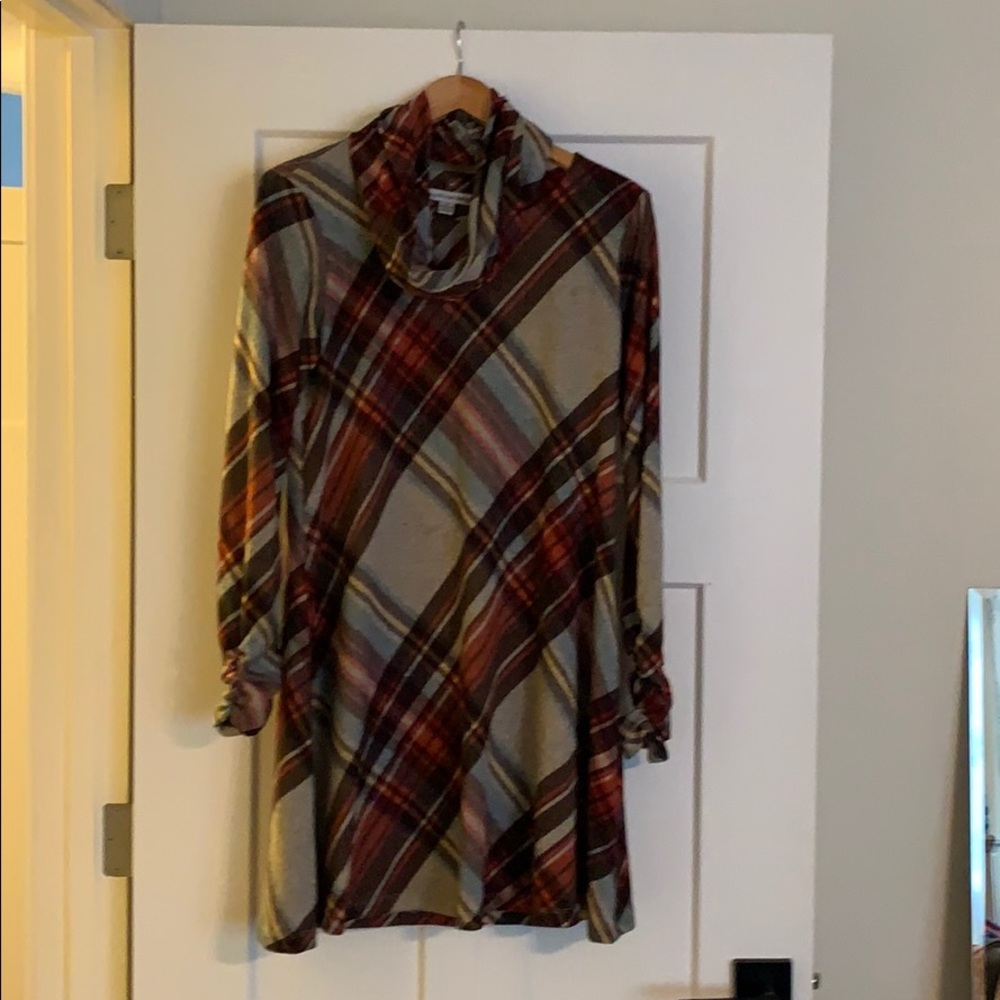 Plaid dress size 8